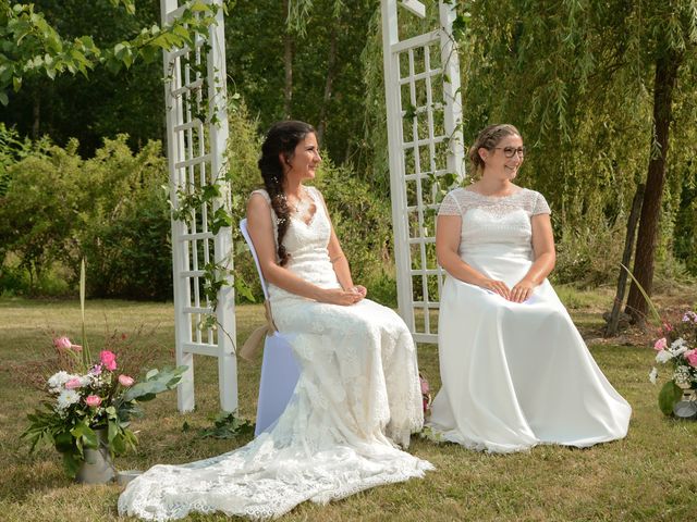 Le mariage de Mélanie et Audrey à Vayres, Gironde 24