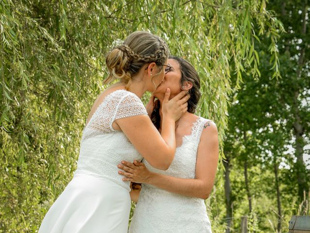 Le mariage de Mélanie et Audrey à Vayres, Gironde 42