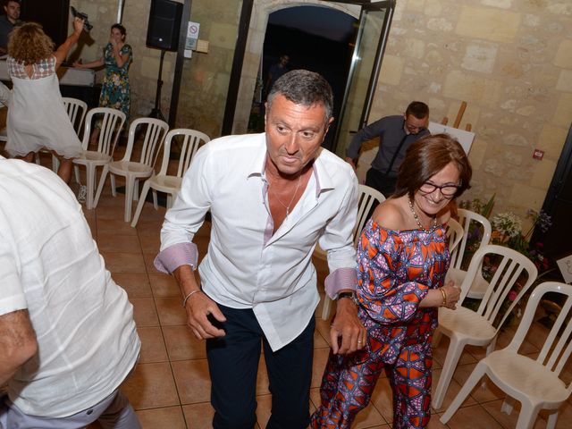 Le mariage de Mélanie et Audrey à Vayres, Gironde 146