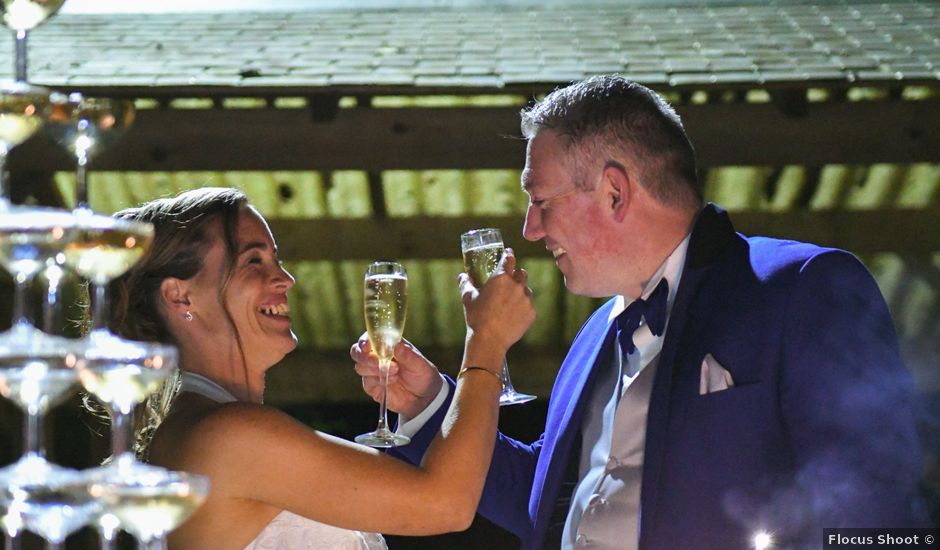 Le mariage de Frédéric et Aurélie à Plougastel-Daoulas, Finistère
