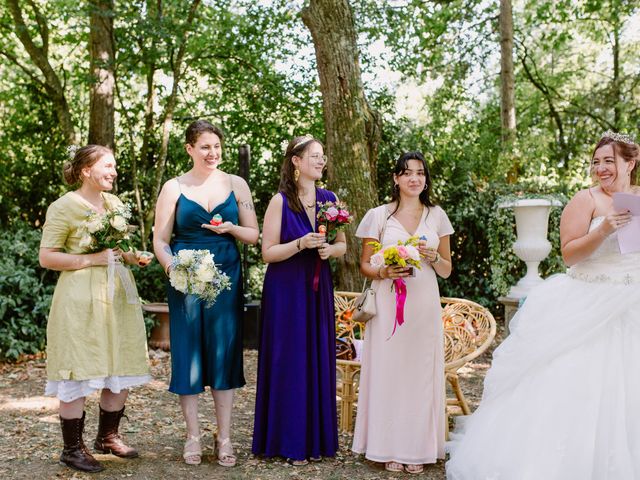 Le mariage de Romain et Aimienne à Lemps, Ardèche 41