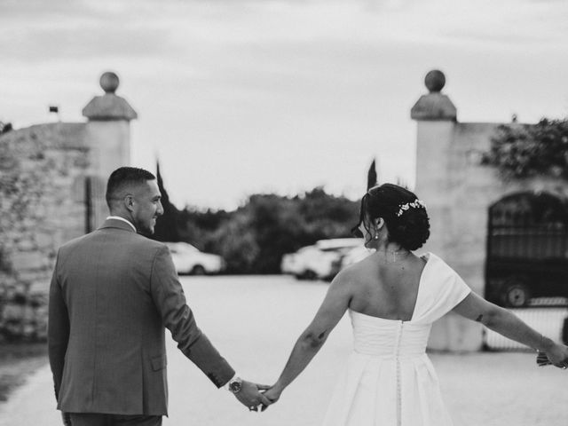 Le mariage de Jérémie  et Esther  à Grignan, Drôme 15