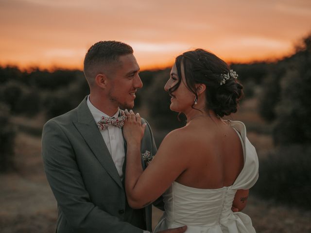 Le mariage de Jérémie  et Esther  à Grignan, Drôme 16