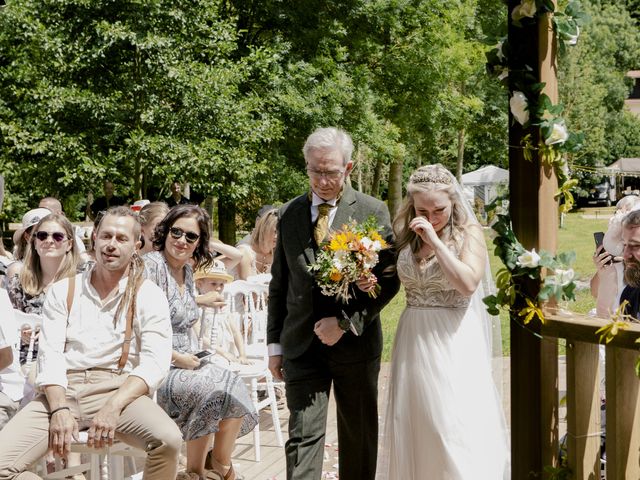 Le mariage de Nicolas et Charlotte à Aubin-Saint-Vaast, Pas-de-Calais 5