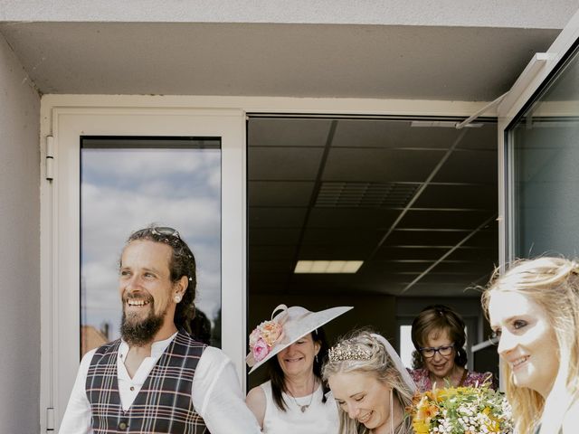 Le mariage de Nicolas et Charlotte à Aubin-Saint-Vaast, Pas-de-Calais 33