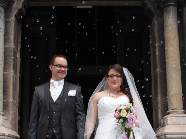 Le mariage de Frédéric et Claire à Le Perréon, Rhône 9