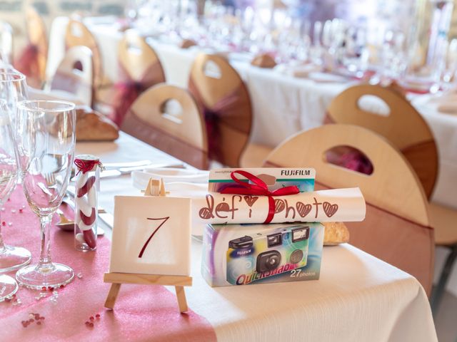 Le mariage de Christophe et Lysiane à Mirefleurs, Puy-de-Dôme 25