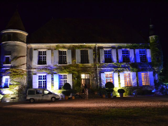 Le mariage de Nicolas et Aurelie à La Pacaudière, Loire 9