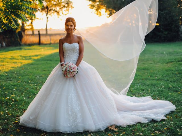 Le mariage de Sébastien et Mélanie à Saint-Apollinaire, Côte d&apos;Or 24