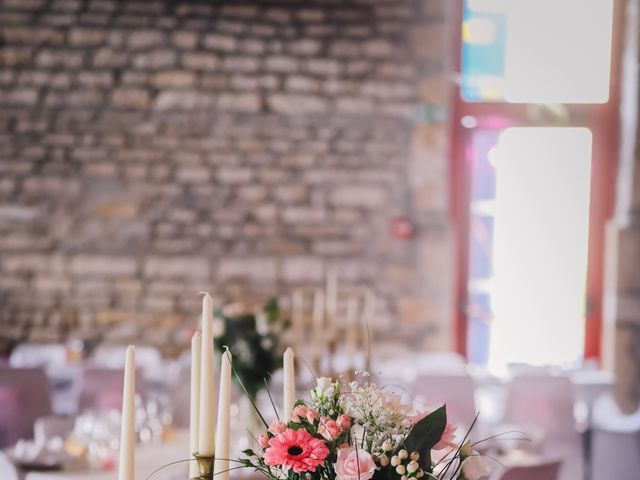 Le mariage de Sébastien et Mélanie à Saint-Apollinaire, Côte d&apos;Or 48