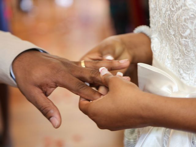 Le mariage de Anselme et Célia à Saint-Germain-lès-Corbeil, Essonne 48