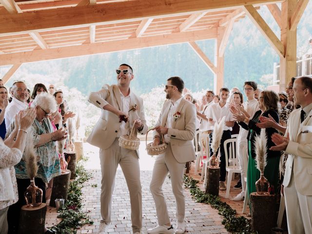 Le mariage de Maxime et Jade à Chauffailles, Saône et Loire 140