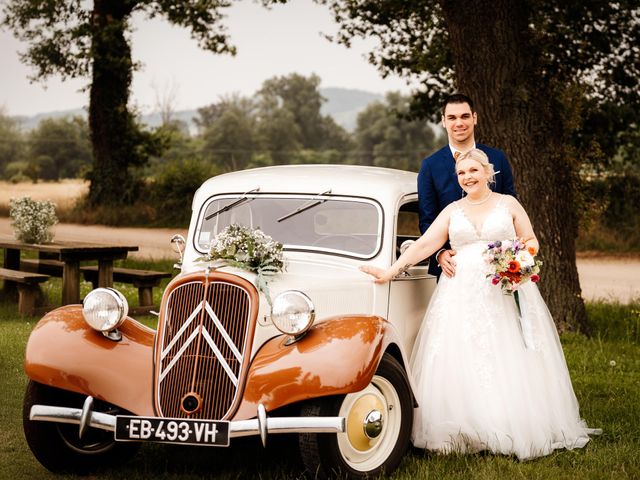 Le mariage de Jérémy et Jennifer à Bellegarde-en-Forez, Loire 2