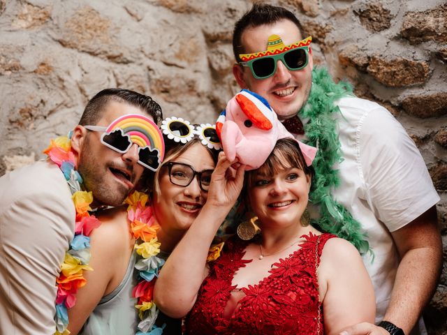 Le mariage de Jérémy et Jennifer à Bellegarde-en-Forez, Loire 28