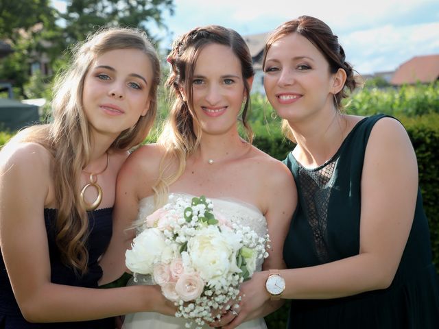 Le mariage de Thibaut et Jenna à Wettolsheim, Haut Rhin 31