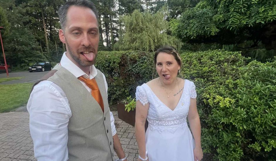 Le mariage de Miele et Aurélie  à Charleville-Mézières, Ardennes