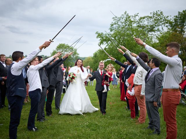 Le mariage de Jean-Baptiste et Kanellina à Saint-Romain-d&apos;Ay, Ardèche 37