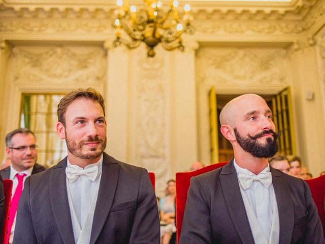 Le mariage de Olivier et Nicolas à Reims, Marne 57