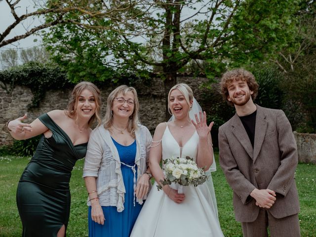 Le mariage de Kenny et Gwladys à Saint-Laurent-de-la-Prée, Charente Maritime 21