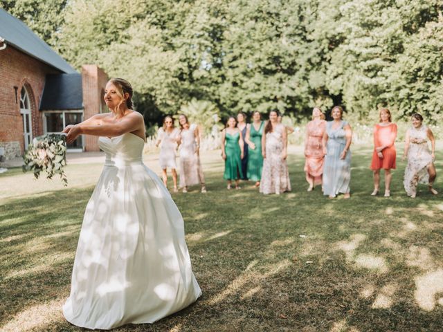 Le mariage de Clément et Noémie à Saint-Paër, Seine-Maritime 20