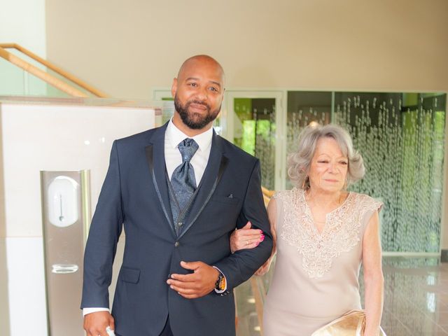 Le mariage de Yohann et Séverine à Saint-Quentin-Fallavier, Isère 3
