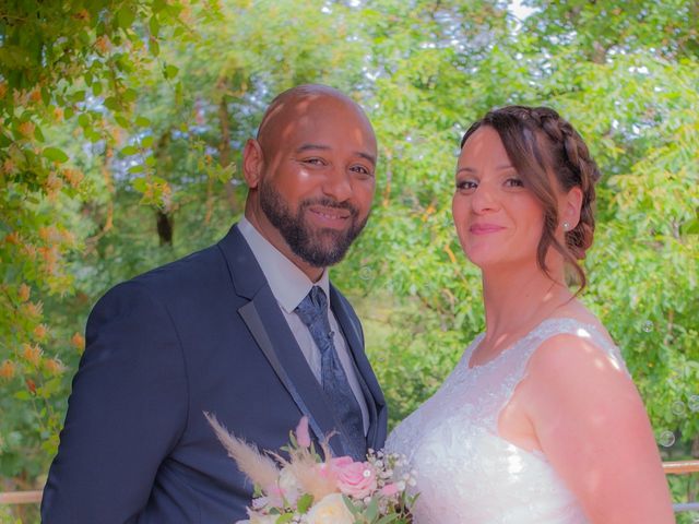 Le mariage de Yohann et Séverine à Saint-Quentin-Fallavier, Isère 32