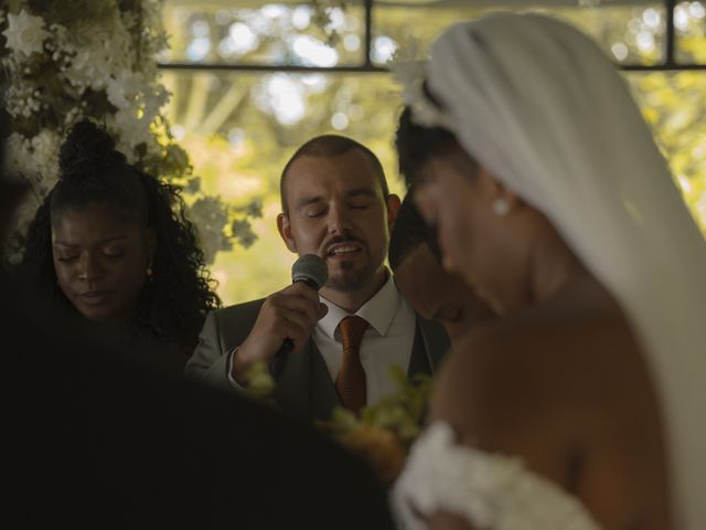 Le mariage de Makenston et Valérie à Pierrefitte-sur-Seine, Seine-Saint-Denis 40