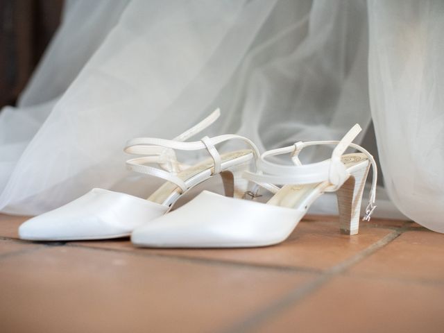 Le mariage de Thomas et Laetitia à Saint-Vincent-de-Pertignas, Gironde 1