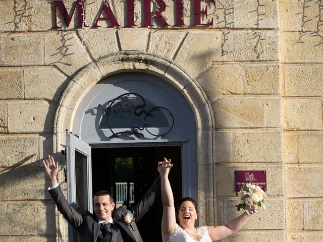 Le mariage de Thomas et Laetitia à Saint-Vincent-de-Pertignas, Gironde 15
