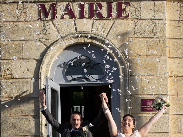 Le mariage de Thomas et Laetitia à Saint-Vincent-de-Pertignas, Gironde 18