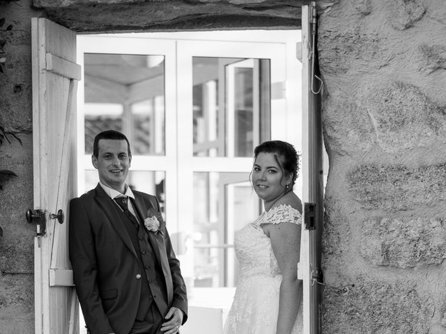 Le mariage de Thomas et Laetitia à Saint-Vincent-de-Pertignas, Gironde 38