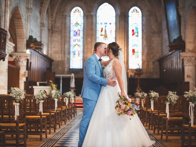 Le mariage de Aymeric et Laurine à Saint-Jean-d'Angély, Charente Maritime 28