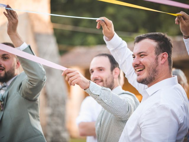 Le mariage de Aymeric et Laurine à Saint-Jean-d'Angély, Charente Maritime 33