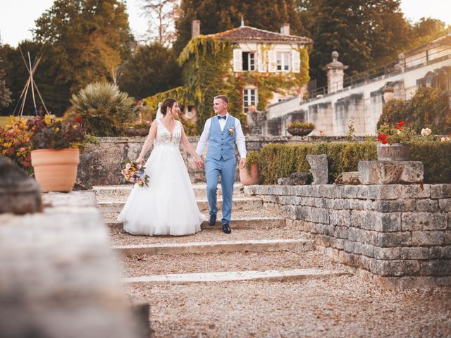 Le mariage de Aymeric et Laurine à Saint-Jean-d'Angély, Charente Maritime 46