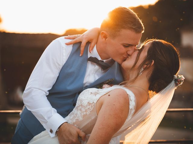 Le mariage de Aymeric et Laurine à Saint-Jean-d'Angély, Charente Maritime 48