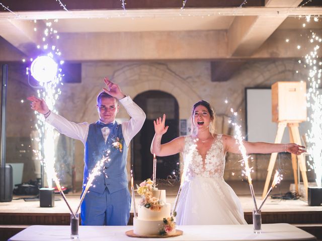 Le mariage de Aymeric et Laurine à Saint-Jean-d'Angély, Charente Maritime 2