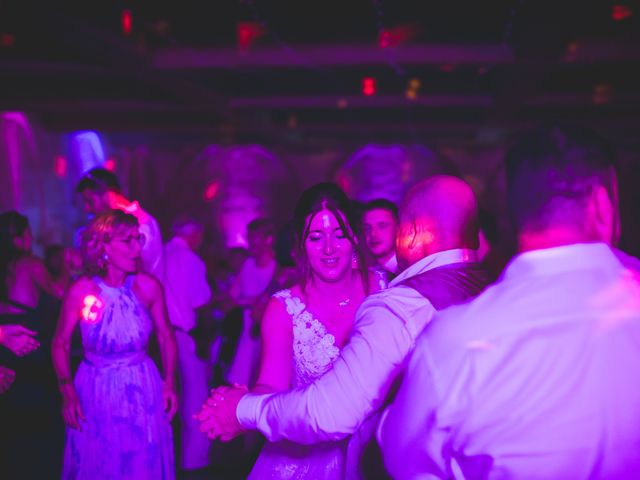 Le mariage de Aymeric et Laurine à Saint-Jean-d'Angély, Charente Maritime 68
