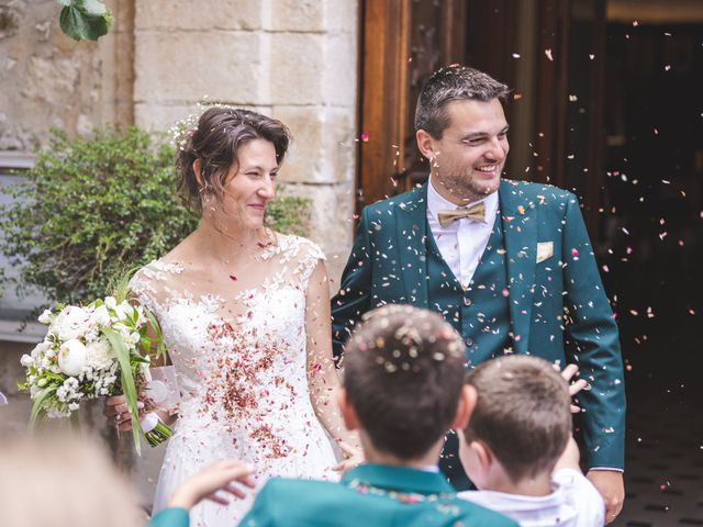 Le mariage de Guillaume et Clémentine à Orgon, Bouches-du-Rhône 10