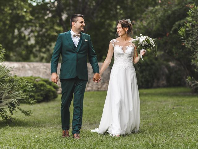 Le mariage de Guillaume et Clémentine à Orgon, Bouches-du-Rhône 13