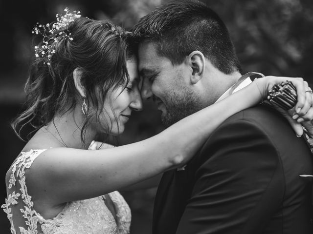 Le mariage de Guillaume et Clémentine à Orgon, Bouches-du-Rhône 15