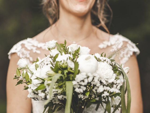 Le mariage de Guillaume et Clémentine à Orgon, Bouches-du-Rhône 27