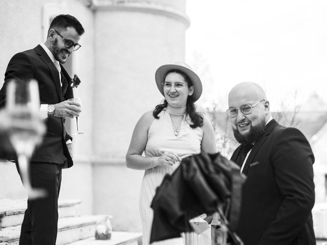 Le mariage de Jimmy et Marina à Saint Martin la Pallu, Vienne 44