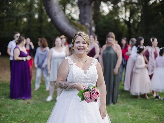 Le mariage de Jimmy et Marina à Saint Martin la Pallu, Vienne 45