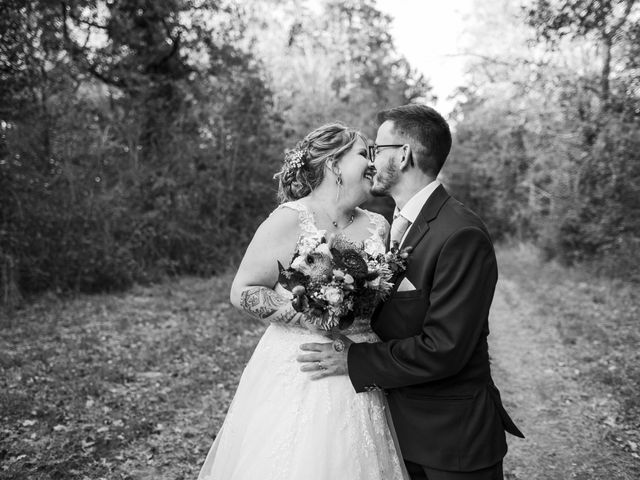 Le mariage de Jimmy et Marina à Saint Martin la Pallu, Vienne 50