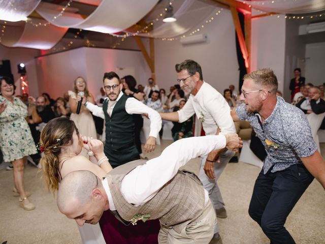 Le mariage de Jimmy et Marina à Saint Martin la Pallu, Vienne 57