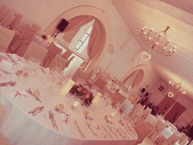 Le mariage de Salomon et Victoria à Orgon, Bouches-du-Rhône 17