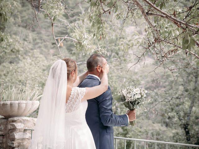 Le mariage de Bernard et Cyrielle à Nyons, Drôme 6