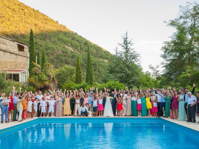 Le mariage de Bernard et Cyrielle à Nyons, Drôme 14