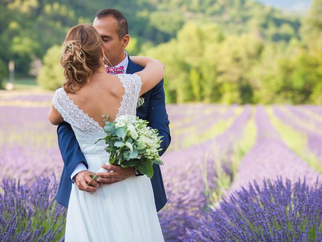 Le mariage de Bernard et Cyrielle à Nyons, Drôme 15