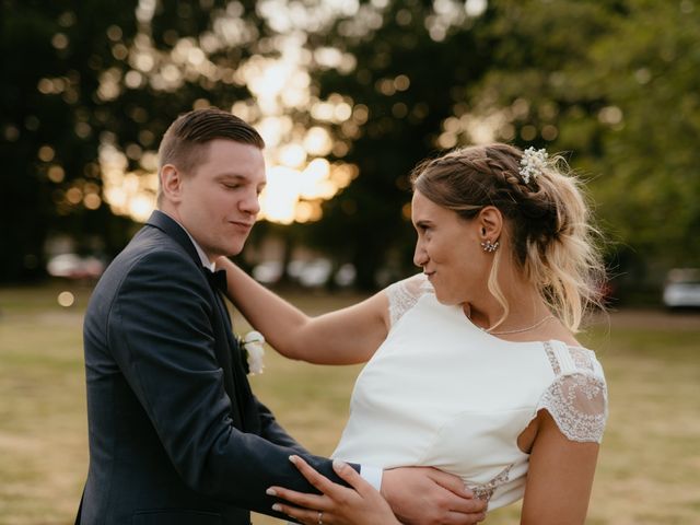 Le mariage de Victor et Marion à Conteville, Calvados 33